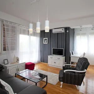 Appartement Macho, Split
