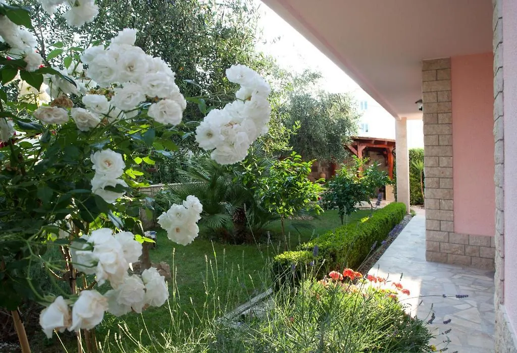 Apartments Cetina Split